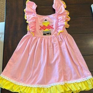 Boutique ‘Back to School’ girls dress ✏️